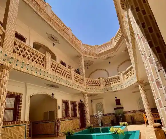 اقامتگاه بومگردی دیاوا-1