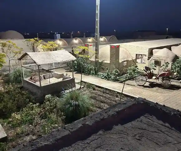 اقامتگاه بومگردی کهن سرای کیهان-1