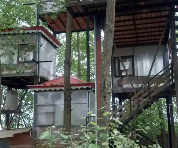 اقامتگاه بومگردی تی تی نار-1