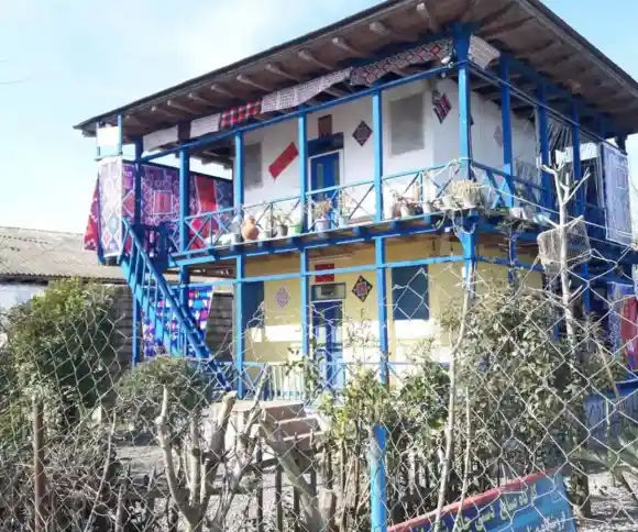 اقامتگاه بومگردی گیشار-1