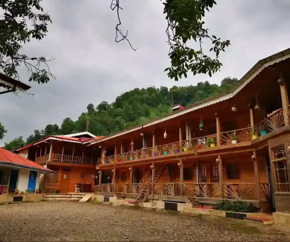 اقامتگاه بومگردی آویشار-1