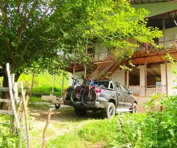 اقامتگاه بومگردی کلبه جنگلی فوشه-1