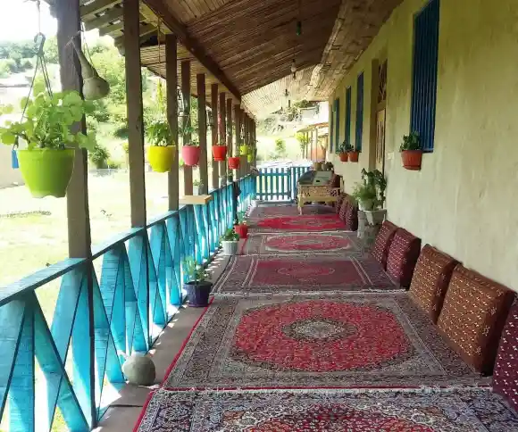 اقامتگاه بومگردی سمبی-1