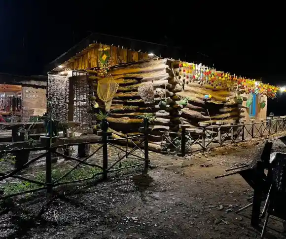 اقامتگاه بومگردی باغ پی ده-1