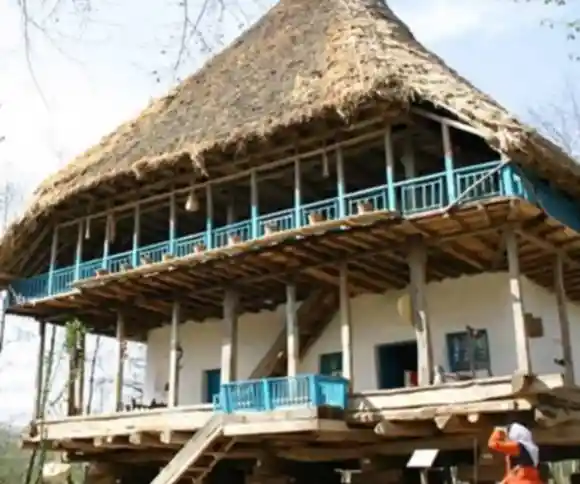 اقامتگاه بومگردی جهانگیری-1