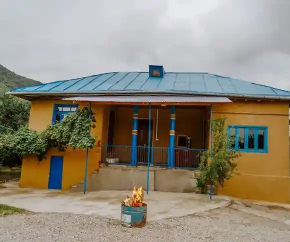 اقامتگاه بومگردی نارنجستان شهسوار-1