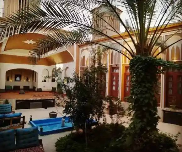 اقامتگاه بومگردی طارونه-1