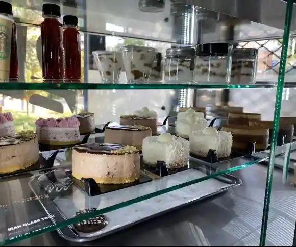 کافه هم سایه-1