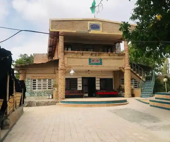 اقامتگاه بومگردی نسترن-1