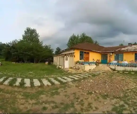 اقامتگاه بومگردی هفت محل-1