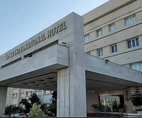 هتل لیپار-1