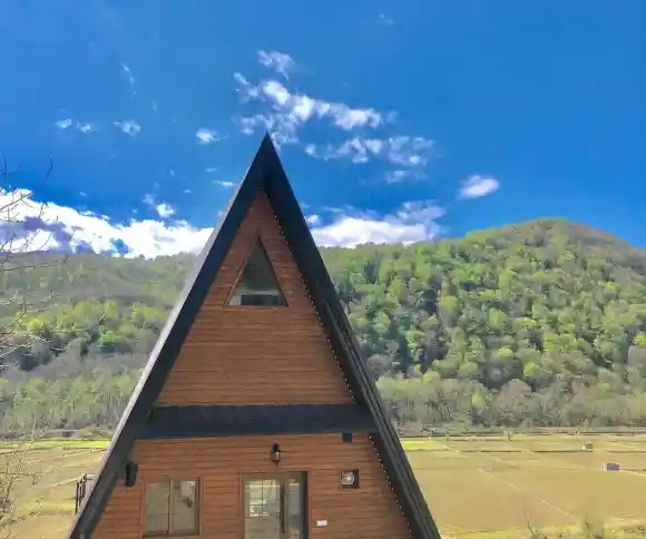 اقامتگاه بومگردی اوپه-1