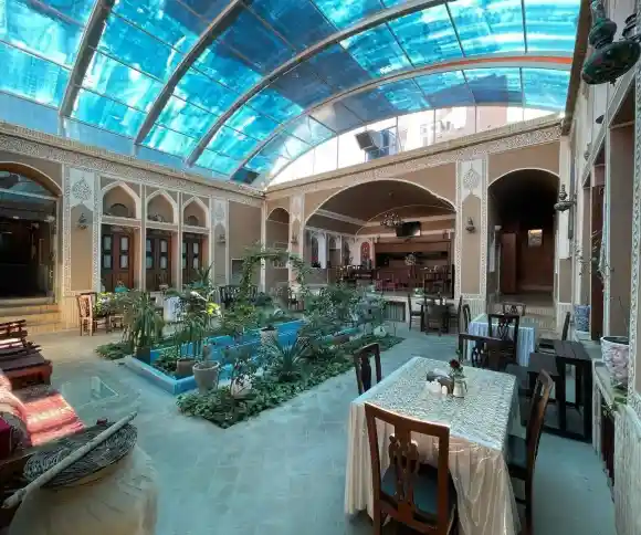 بوتیک هتل رویای قدیم-1