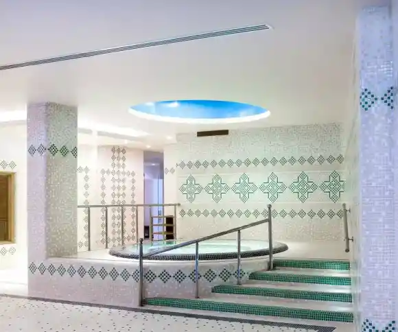 هتل زندیه شیراز-1