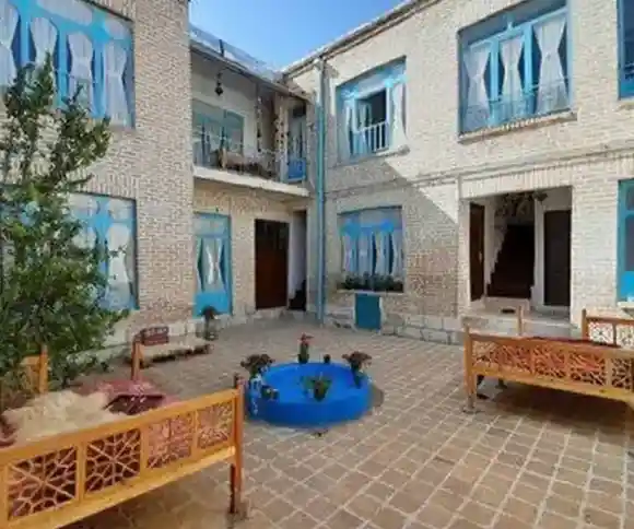 اقامتگاه بومگردی ریوار-1