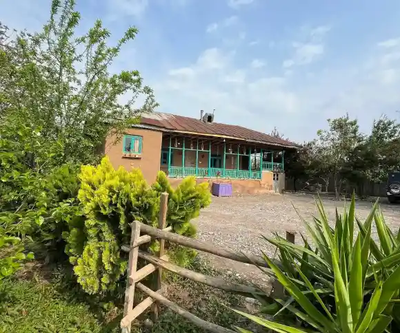 اقامتگاه بومگردی رافا-1