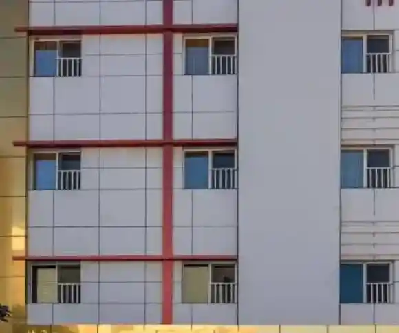 هتل توس قشم-1