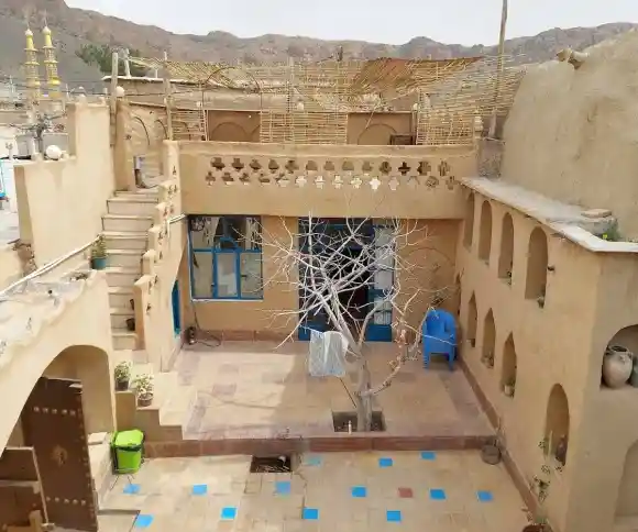 اقامتگاه بومگردی برج-1