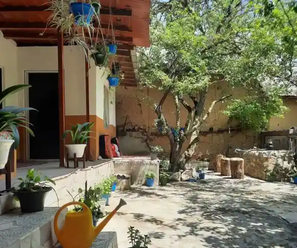 اقامتگاه بومگردی ت تی-1