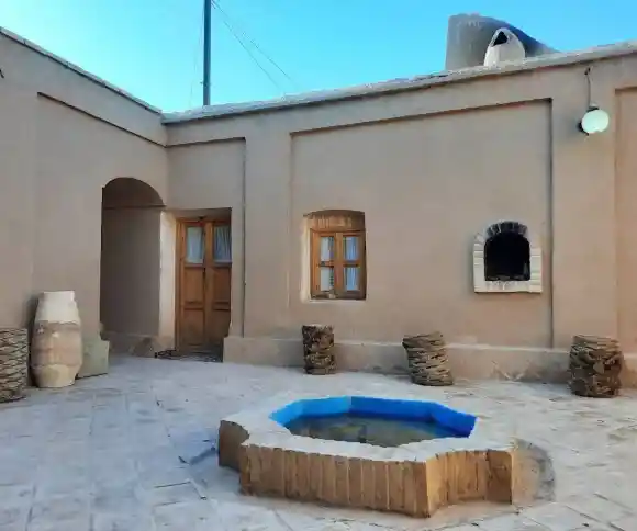 اقامتگاه سنتی ناردون-1