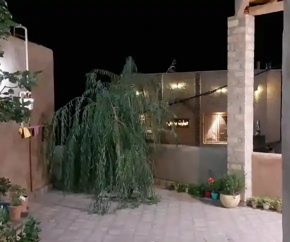 اقامتگاه بومگردی هزاره کنگ-1