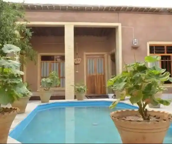 اقامتگاه بومگردی خانه کالان-1