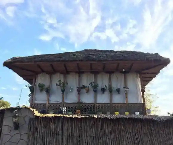 اقامتگاه بومگردی زرتلار-1