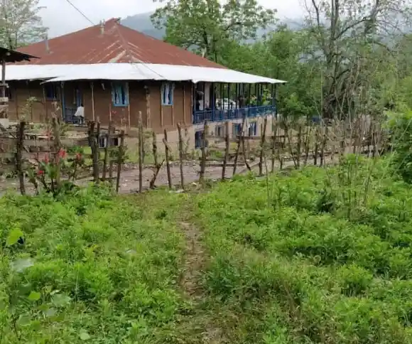 اقامتگاه بومگردی آرام باران-1