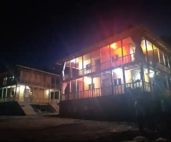 اقامتگاه بومگردی منتظری-1