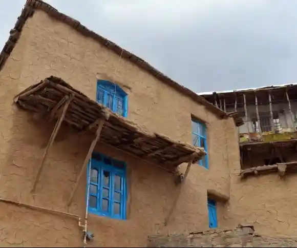 اقامتگاه بومگردی هویه (رستمی)-1