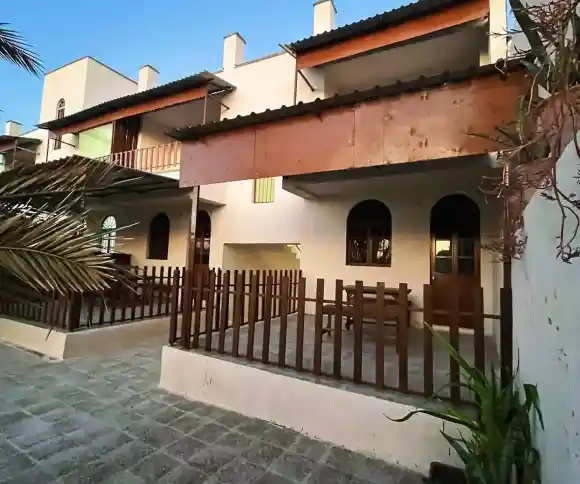 اقامتگاه بومگردی جالبوت بوشهر-1