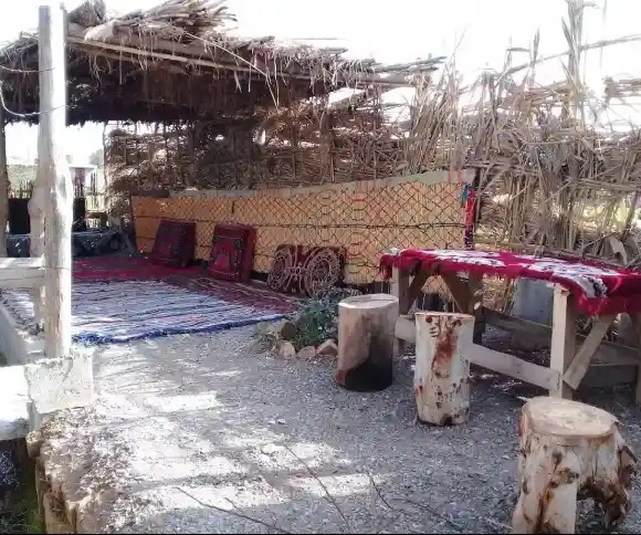 اقامتگاه بومگردی ماداکتووسیکان-1