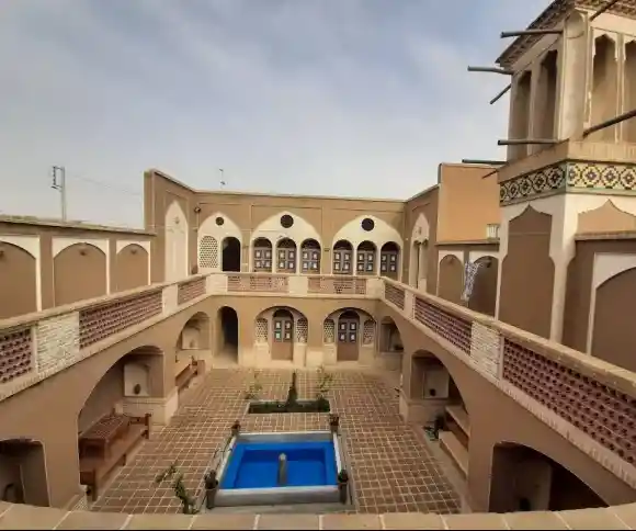 اقامتگاه بومگردی عمارت مهربانو-1