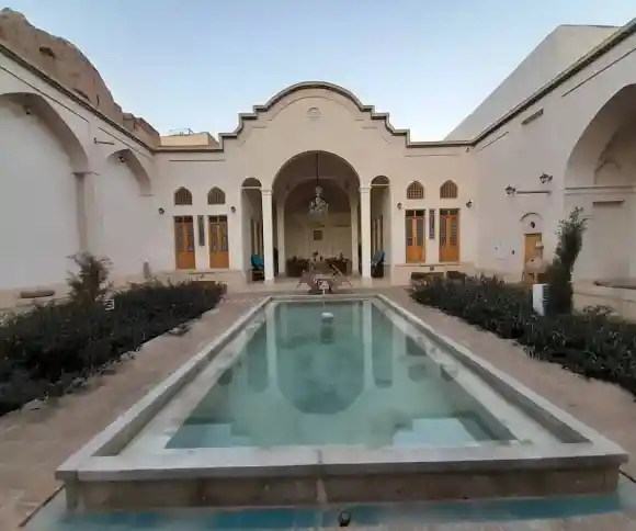 بوتیک هتل سرای باقی-1