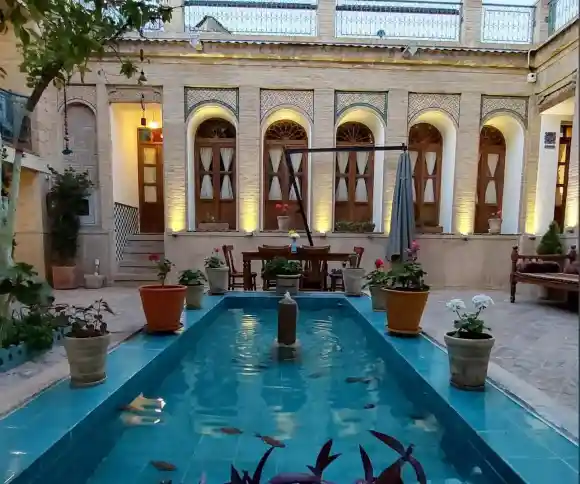 اقامتگاه سنتی اشرفیه-1