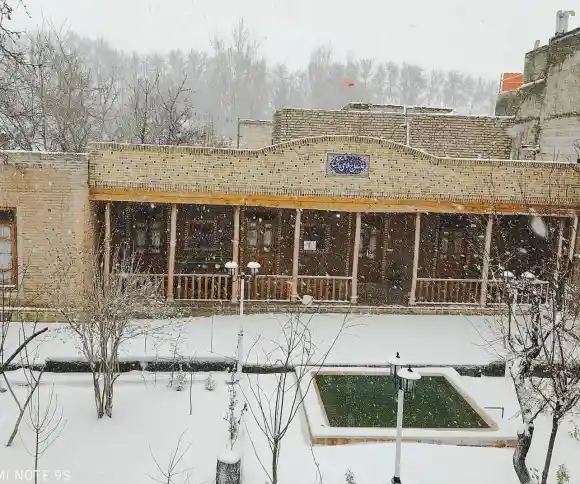 اقامتگاه بومگردی سرای دلگشا-1