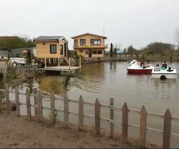 مجتمع گردشگری سقرچین تالاب-1