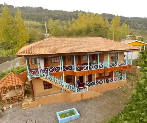 اقامتگاه بومگردی ماه سره-1