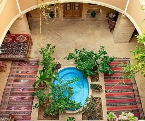 اقامتگاه سنتی آرا-1