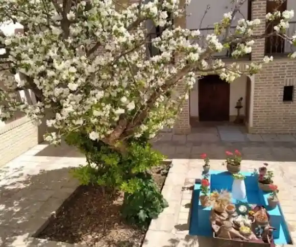 اقامتگاه سنتی کژین-1