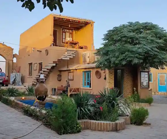 اقامتگاه بومگردی قدیم ندیما-1