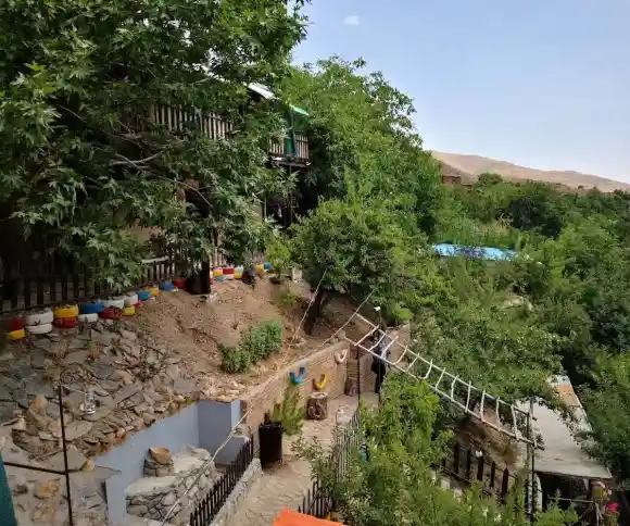 اقامتگاه بومگردی شبهای دیزباد-1