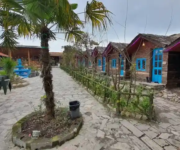 مجتمع گردشگری تمشک-1