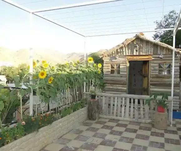 اقامتگاه بومگردی خونه پدری-1