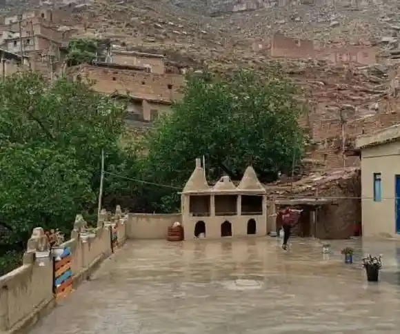 اقامتگاه بومگردی کوهپایه-1