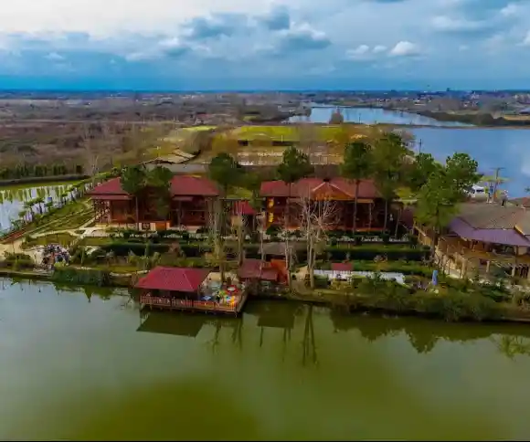 اقامتگاه بومگردی گیلمار-1