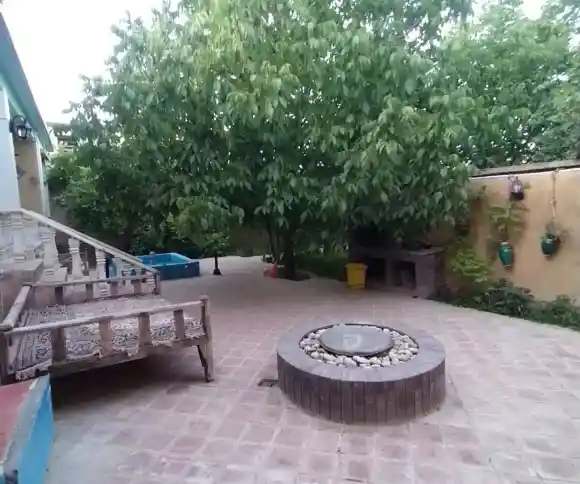 اقامتگاه بومگردی خانه کاج-1