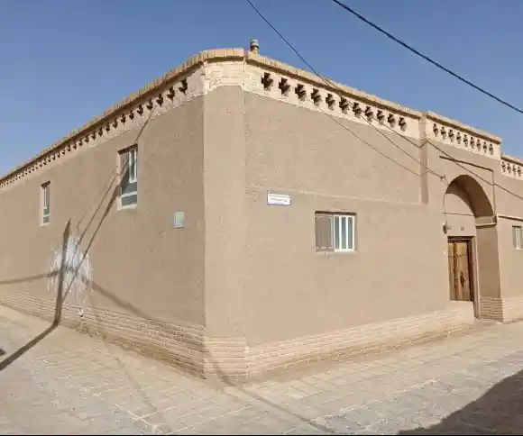 اقامتگاه بومگردی وانیا-1