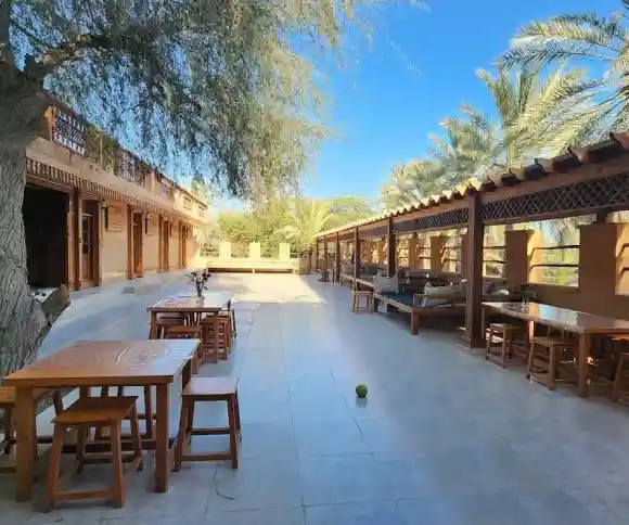 اقامتگاه بومگردی نخل لردی-1