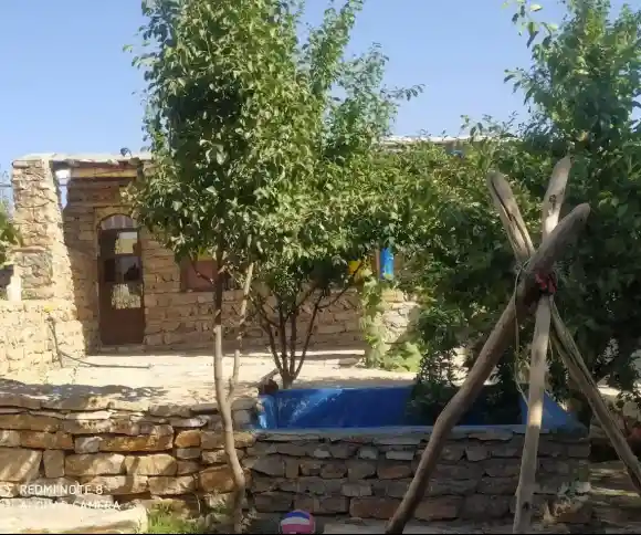 اقامتگاه بومگردی نیشتمان-1